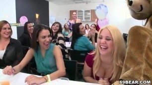 Wild Girls Celebrate With Blowjob Party