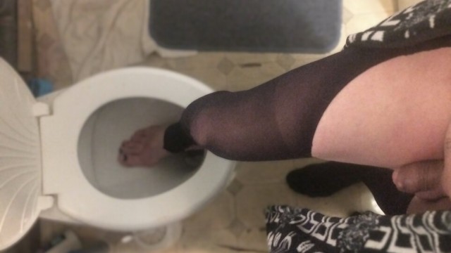 Dirty toilet slut VictoriaThe slut was out of sorts and decided to punish herself. She put her foot in the toilet, and w